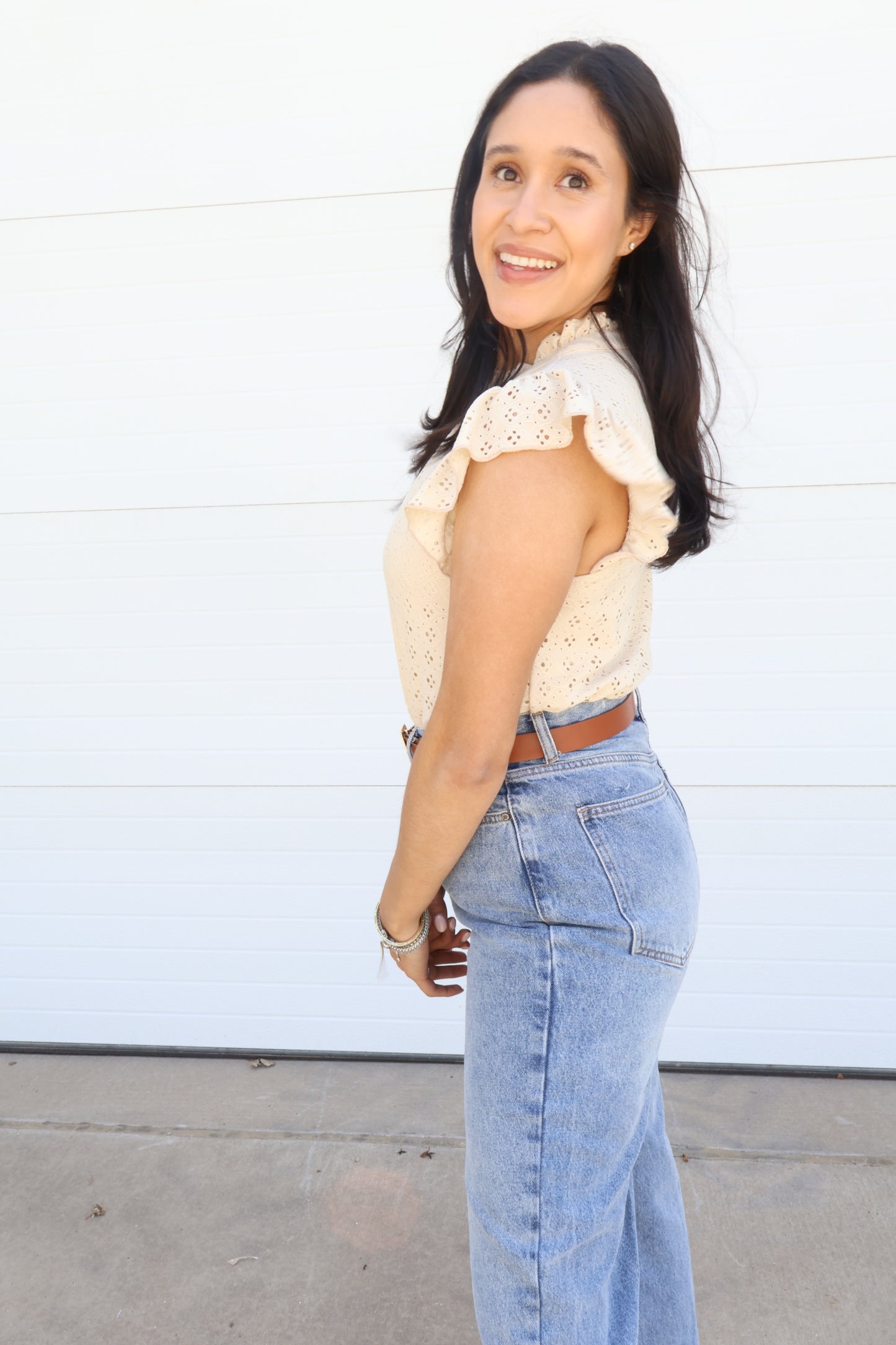 THE CREAM DREAM RUFFLE MOCK NECK TOP – CHIC & FLIRTY SHORT SLEEVE BLOUSE