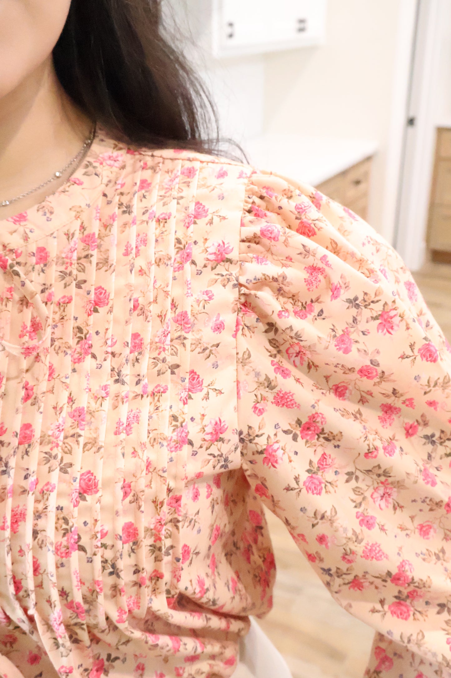 ROSE BLOSSOM BOW BLOUSE | FEMININE FLORAL TOP WITH BUBBLE SLEEVES CLOSE UP