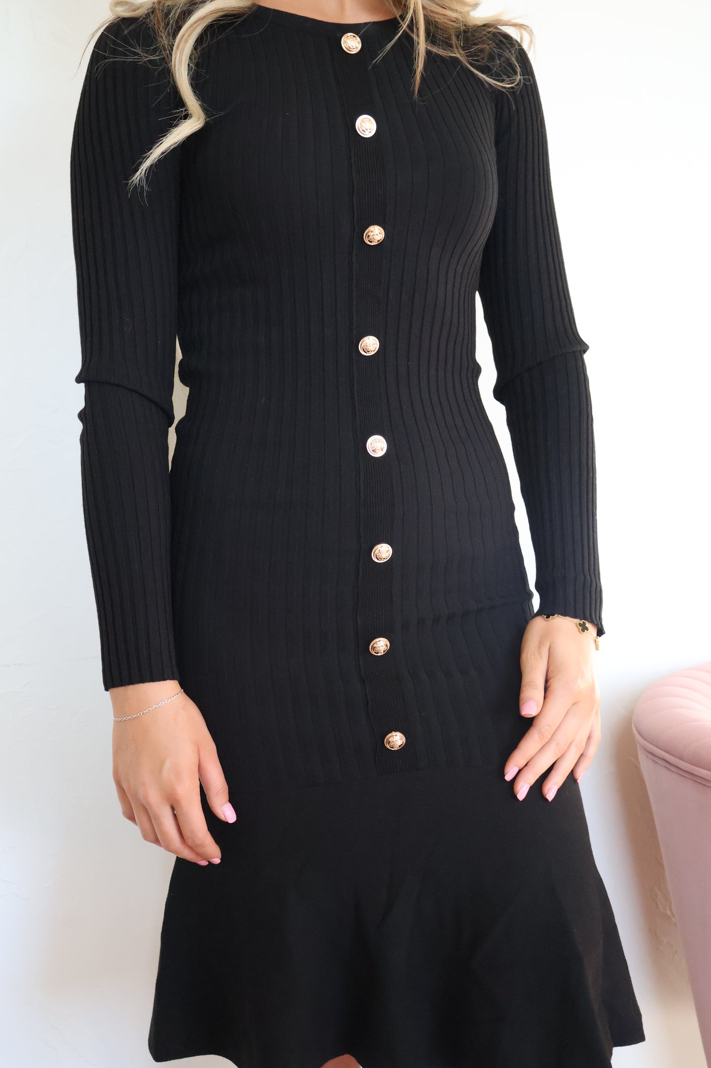 Black Midi Dress Showing The Dress