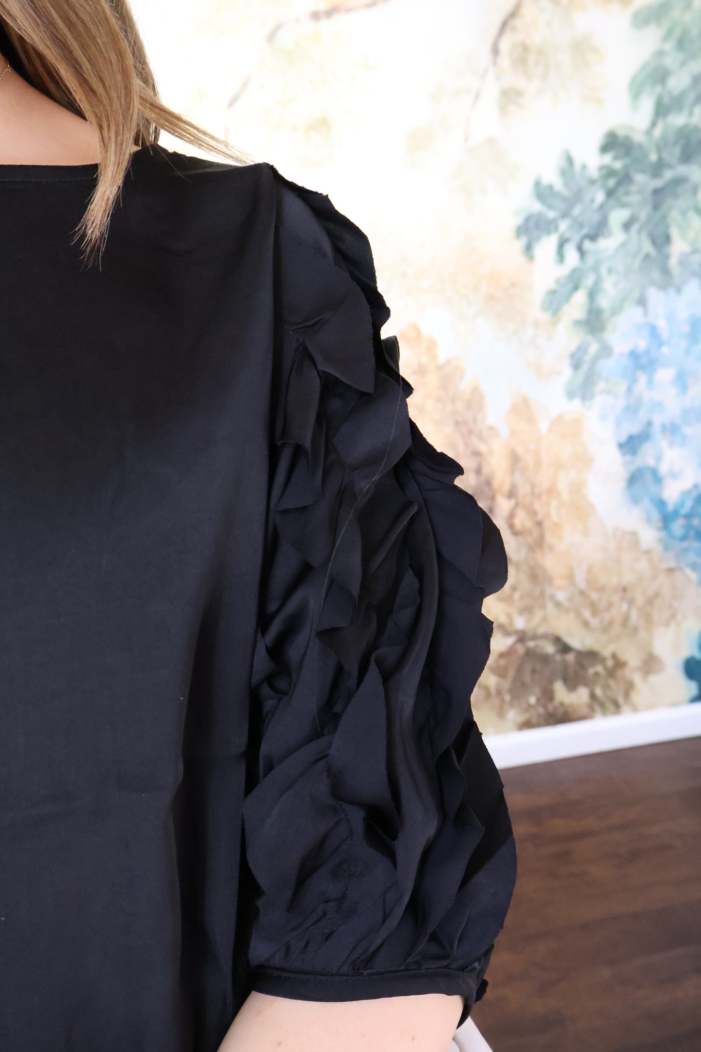 FOREVER BLACK BLOUSE