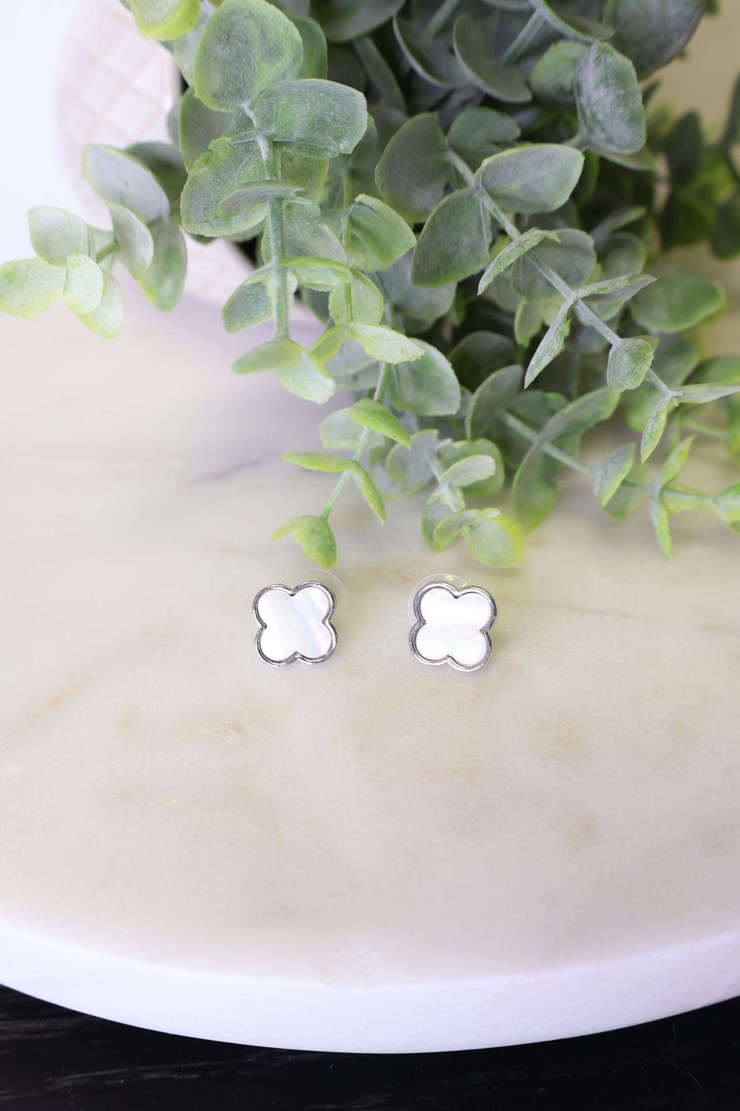 Mother-of-Pearl Clover Stud Earrings