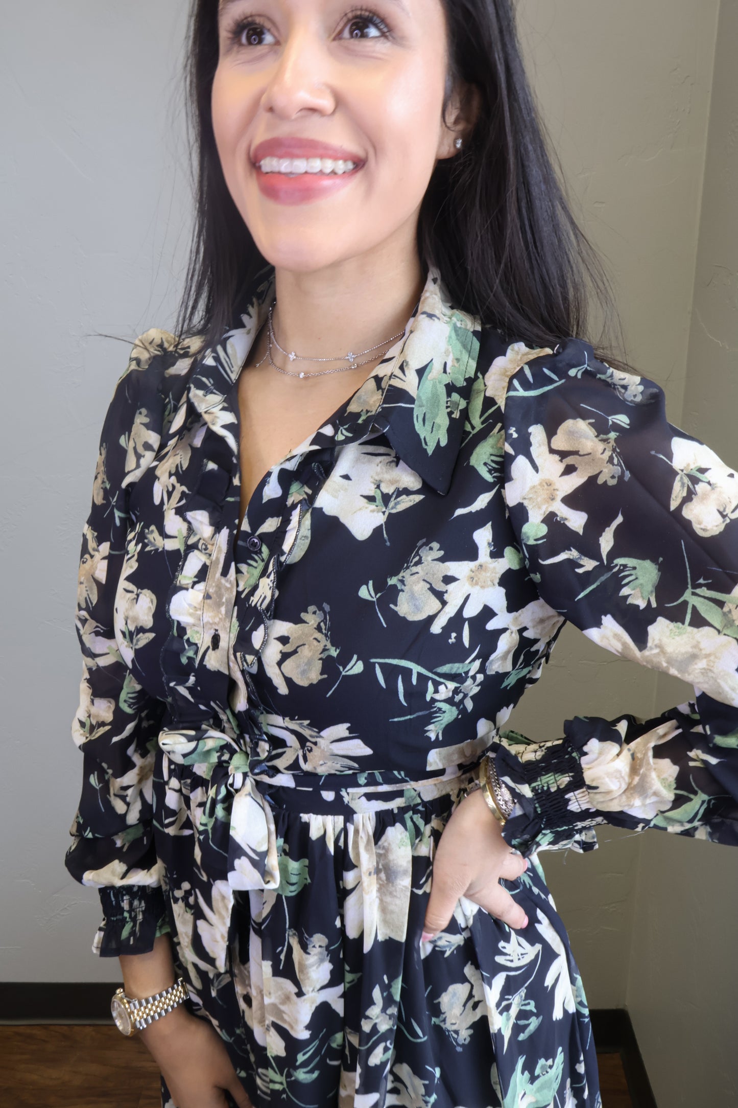 FLORAL MAXI DRESS- BLACK LONG SLEEVE BUTTON-UP BELTED DRESS TOP HALF