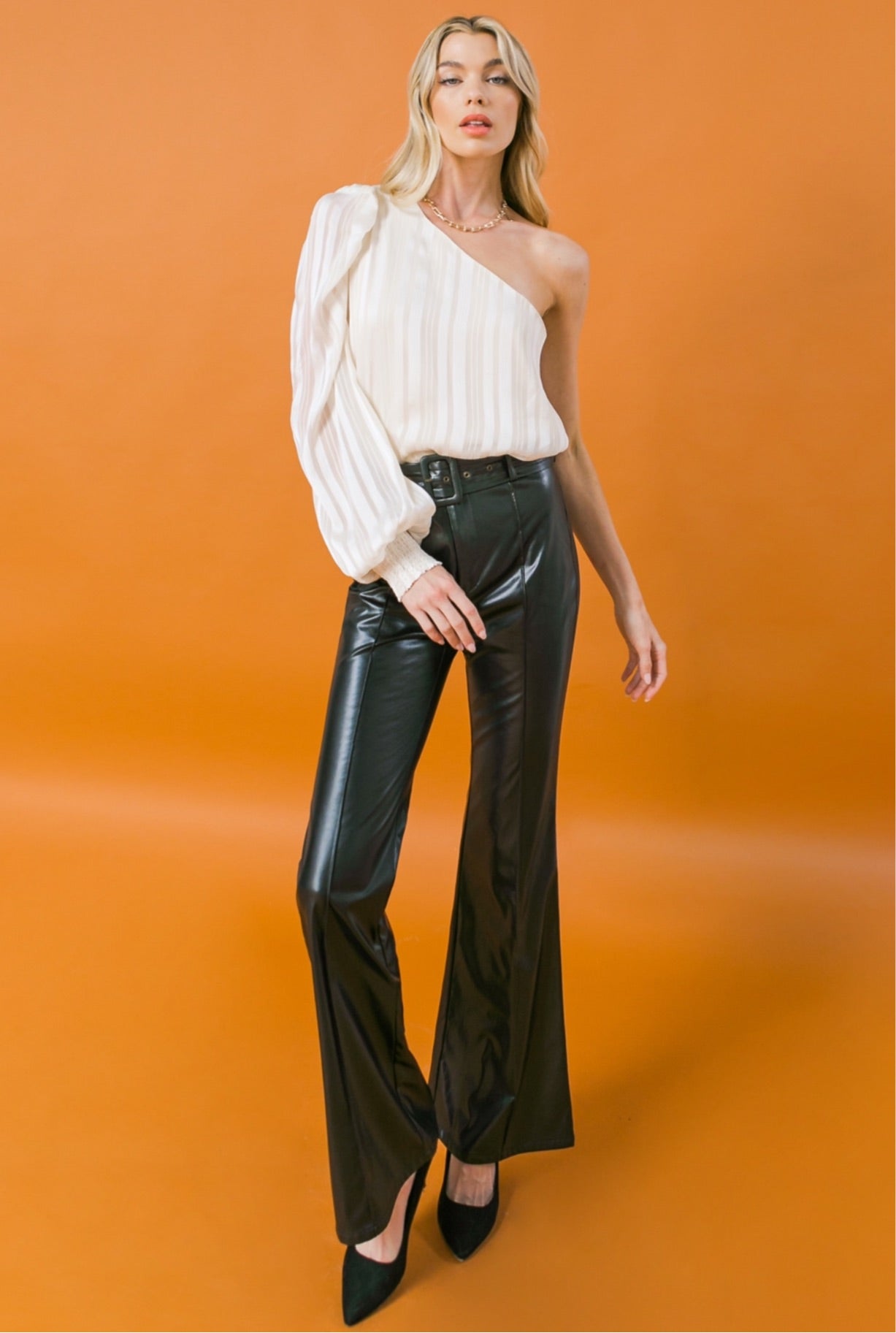 COCO OFF THE SHOULDER BODYSUIT