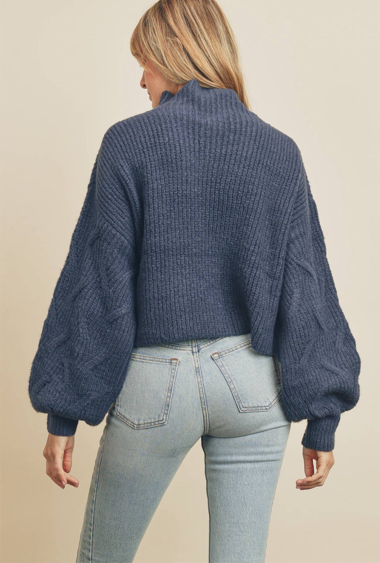 CHELSEA CHUNKY KNIT SWEATER
