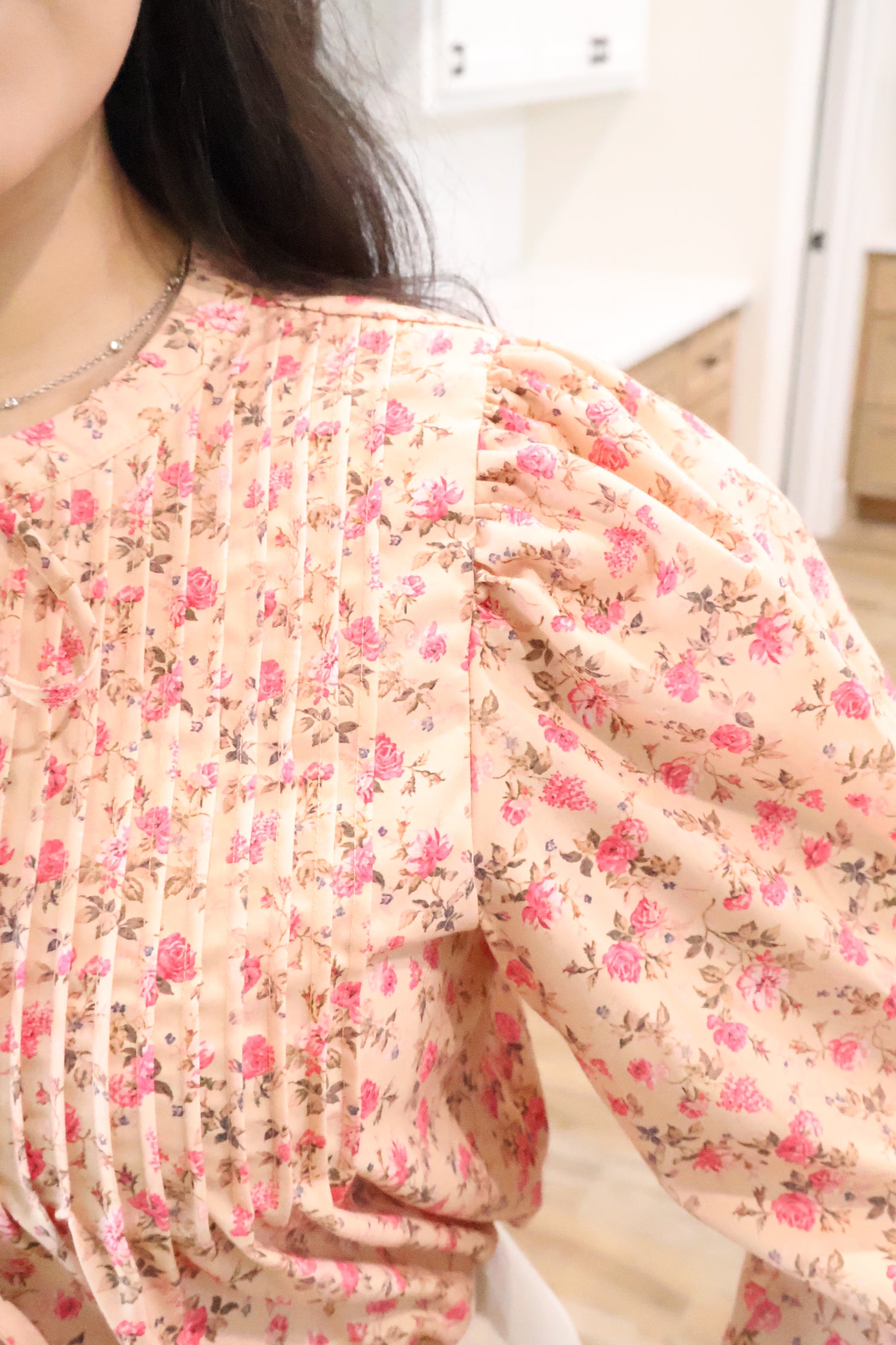ROSE BLOSSOM BOW BLOUSE | FEMININE FLORAL TOP WITH BUBBLE SLEEVES CLOSE UP